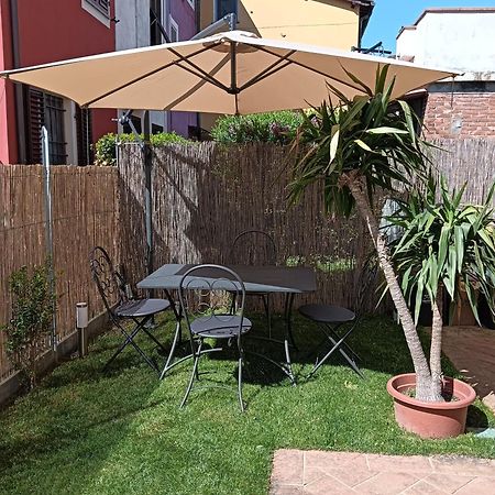 Casa Vacanze Rustico Di Corte Capannori Eksteriør bilde
